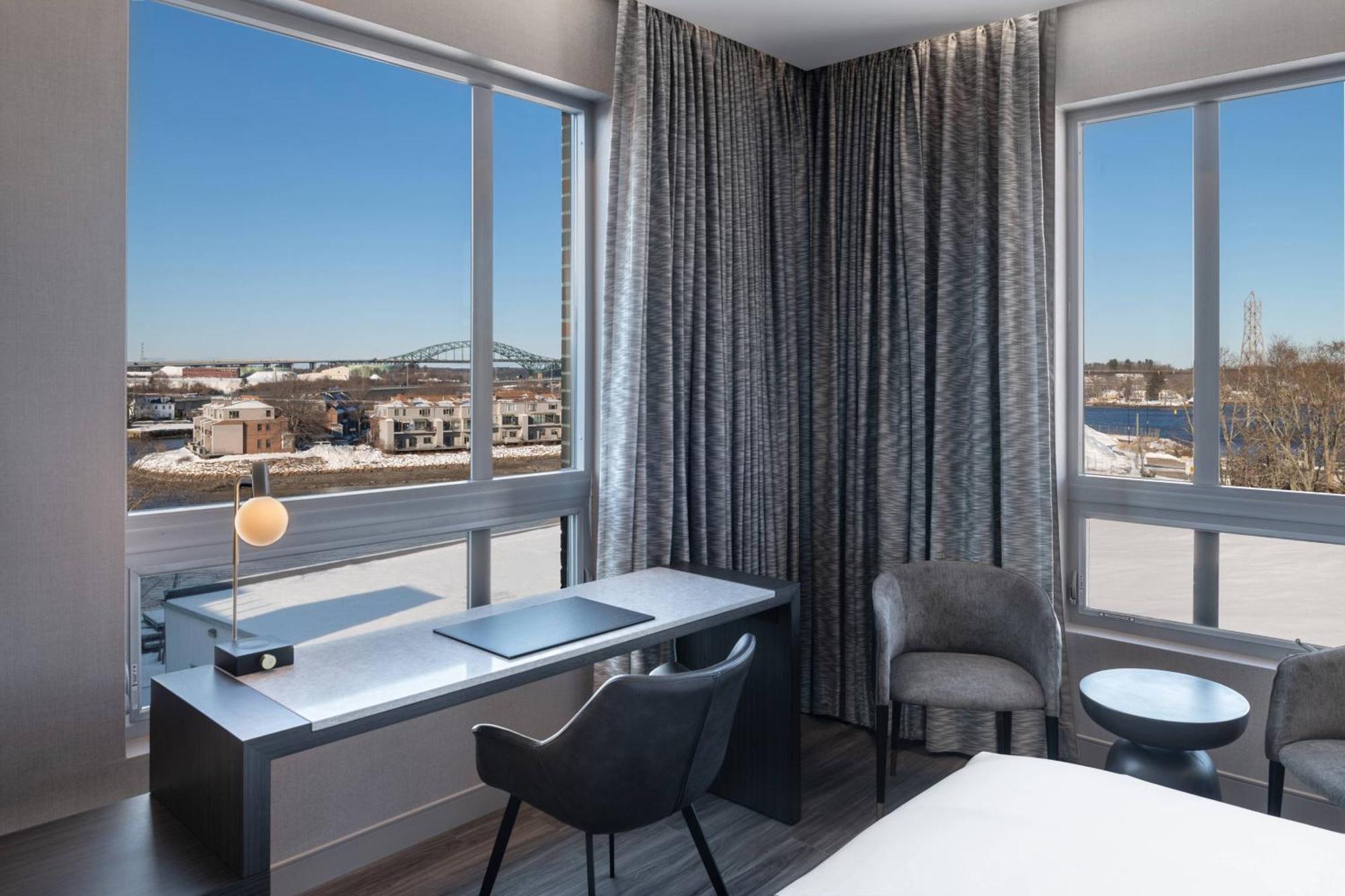 Ac Hotel By Marriott Portsmouth Downtown/Waterfront Zewnętrze zdjęcie
